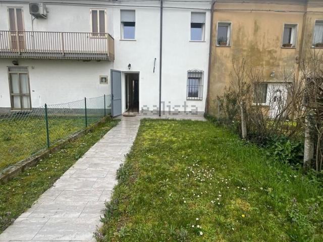 Villetta a schiera in affitto di 105 m² in Via Albersano