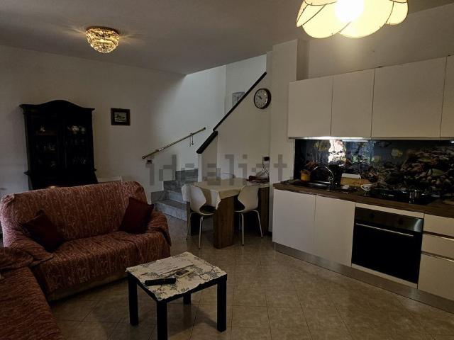 Villetta a schiera in affitto di 115 m²