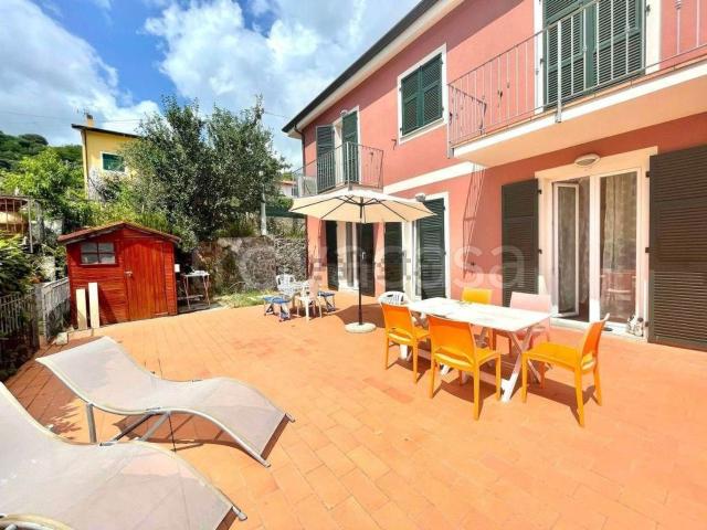 Villetta a schiera in affitto di 120 m²