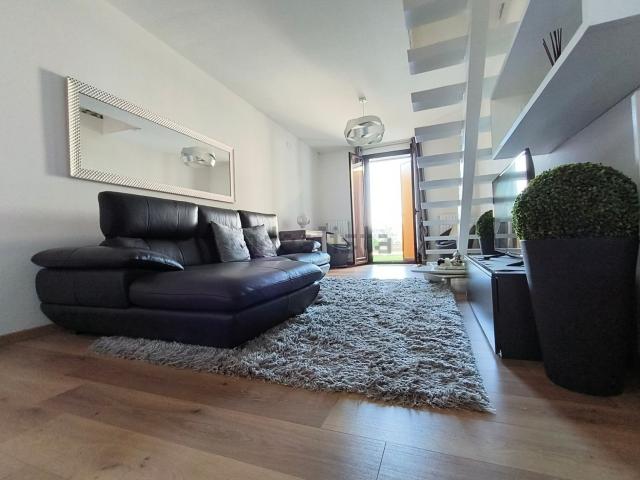 Villetta a schiera in affitto di 120 m² in Via Due Palazzi