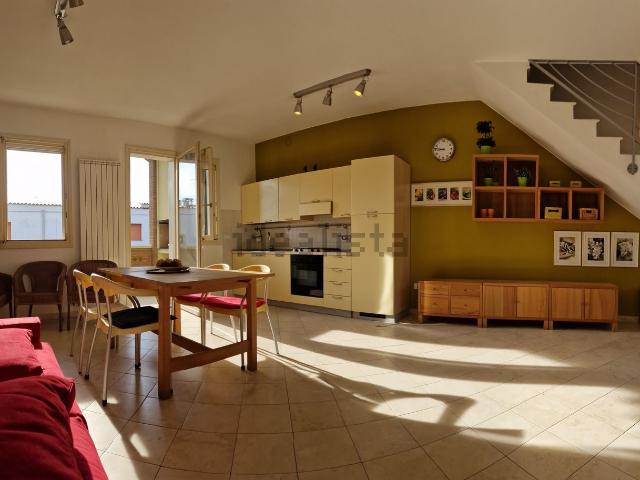 Villetta a schiera in affitto di 120 m² in Via Madonna di Campiglio, 19
