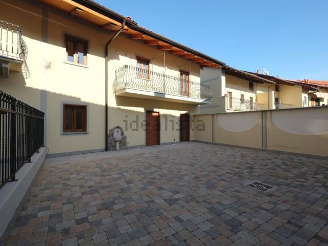 Villetta a schiera in affitto di 120 m² in Vicolo Arale, 2