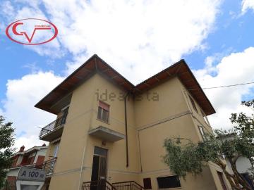 Villetta a schiera in affitto di 129 m² in Strada Vicinale del Frosini