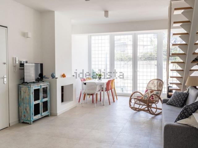 Villetta a schiera in affitto di 130 m² in Via Viserba, 38