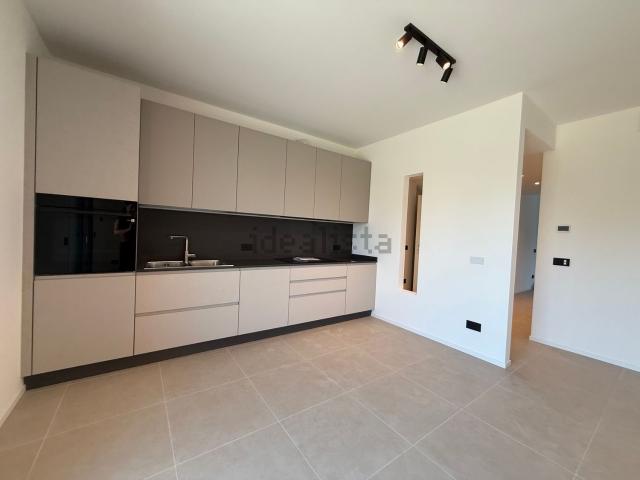 Villetta a schiera in affitto di 150 m² in Via Roma