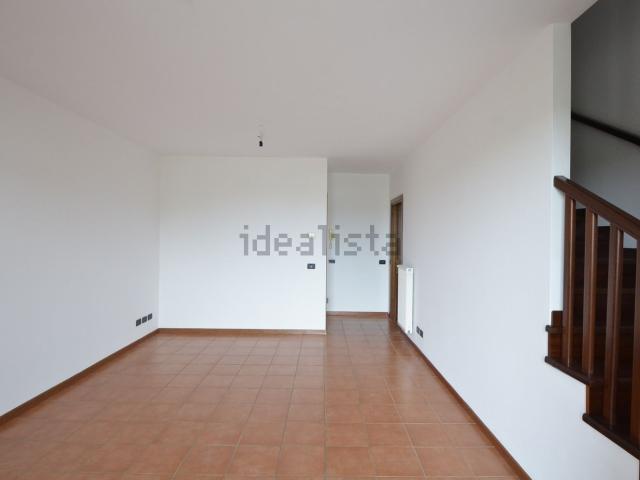 Villetta a schiera in affitto di 180 m²