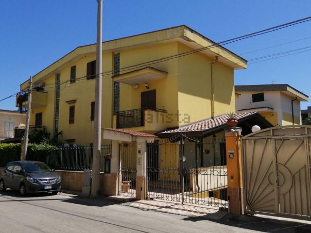 Villetta a schiera in affitto di 220 m² in Via Palmentelle