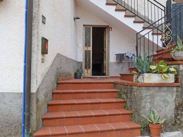 Villetta a schiera in vendita a Mulazzo MS