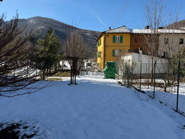 Villetta a schiera in vendita a Murialdo SV