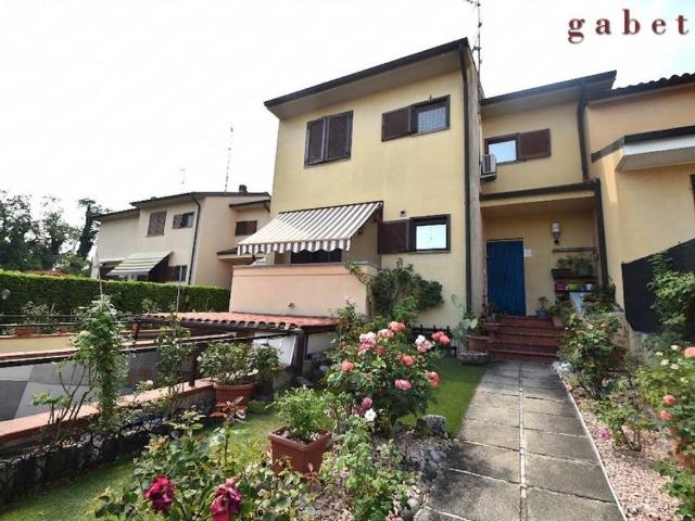 Villetta a schiera in vendita a Magenta MI