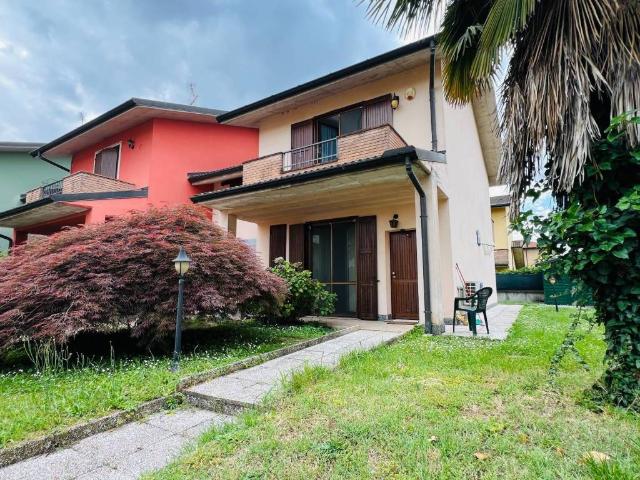 Villetta a schiera in vendita a Mairago LO