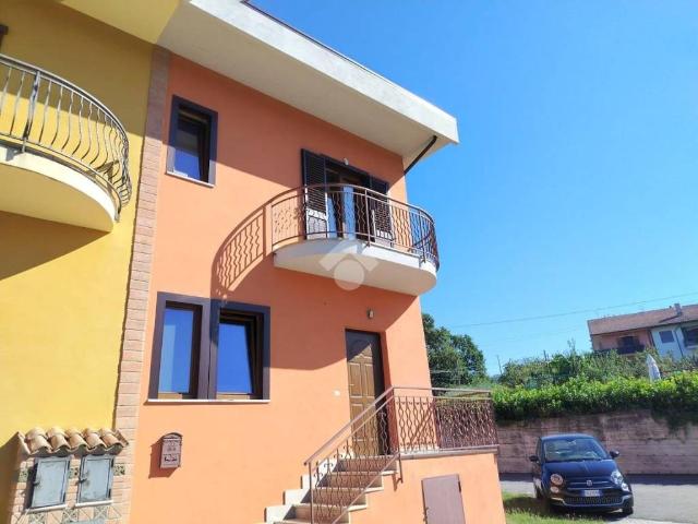 Villetta a schiera in vendita a Manocalzati AV