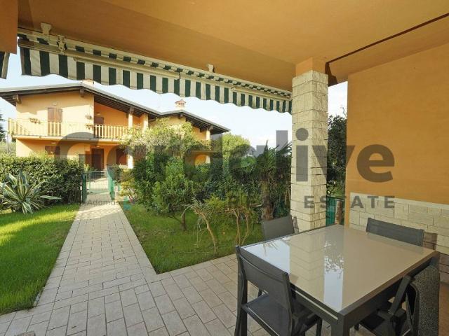 Villa in vendita a Manerba del Garda BS