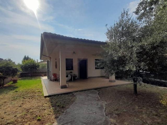 Villetta a schiera in vendita a Manziana RM