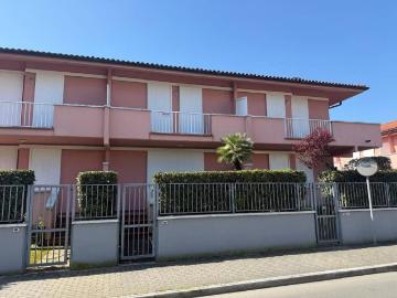 Villetta a schiera in vendita a Massa MS
