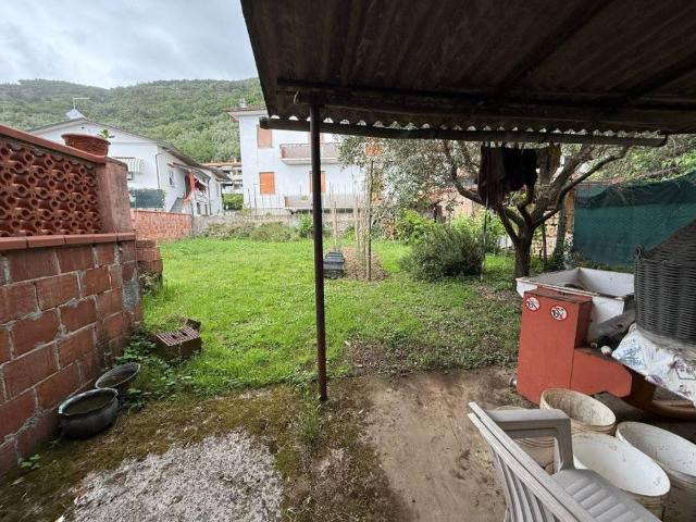 Villetta a schiera in vendita a Massa MS