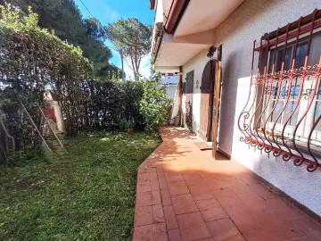 Villetta a schiera in vendita a Massa MS