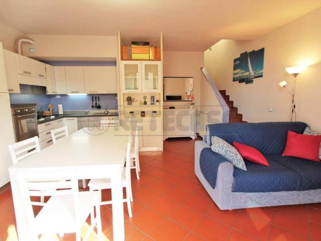 Villetta a schiera in vendita a Massa MS