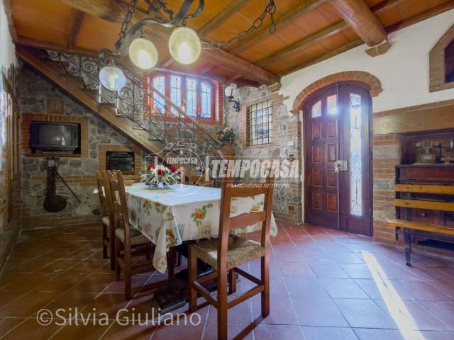 Villetta a schiera in vendita a Massarosa LU