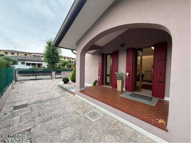 Villa in vendita a Marcon VE