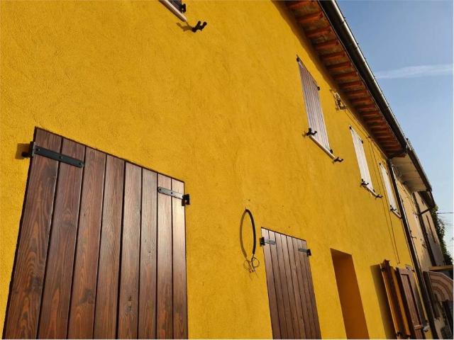 Villetta a schiera in vendita a Medolla MO
