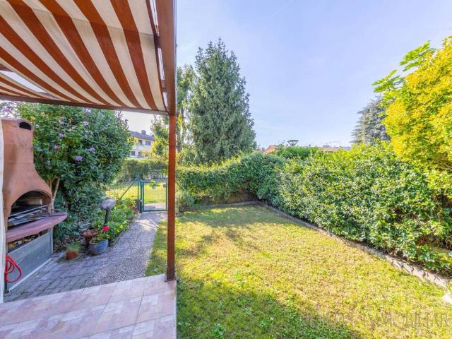 Villetta a schiera in vendita a Mediglia MI
