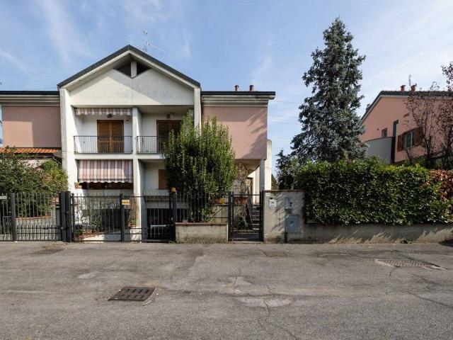 Villetta a schiera in vendita a Mediglia MI