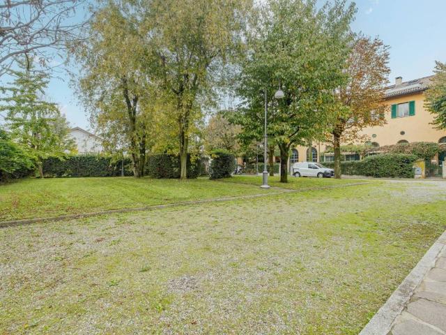 Villetta a schiera in vendita a Milano MI