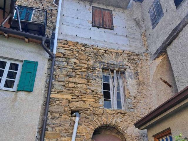 Villetta a schiera in vendita a Molini di Triora IM