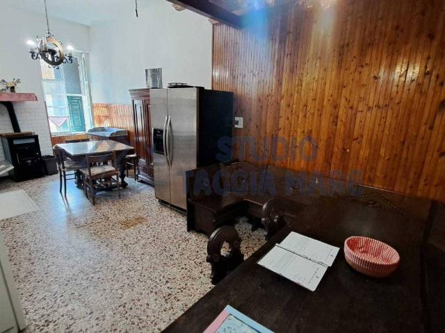 Villetta a schiera in vendita a Molini di Triora IM