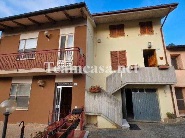 Villetta a schiera in vendita a Mombaroccio PU
