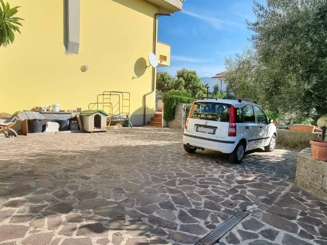 Villetta a schiera in vendita a Monsummano Terme PT