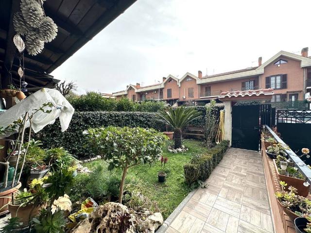 Villetta a schiera in vendita a Monte Compatri RM
