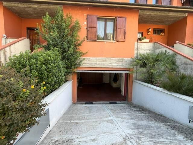 Villetta a schiera in vendita a Monte San Pietro BO