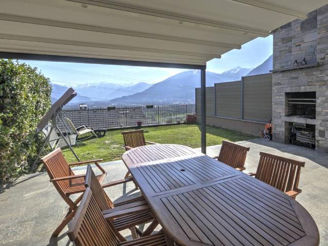 Villetta a schiera in vendita a Montecrestese VB