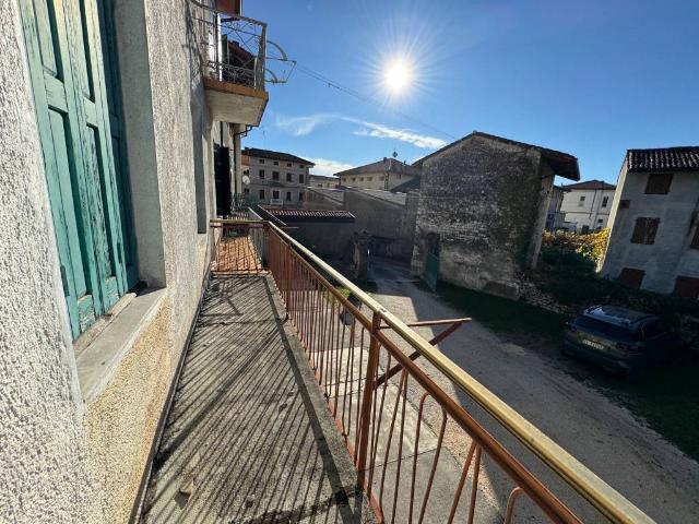 Villetta a schiera in vendita a Montereale Valcellina PN