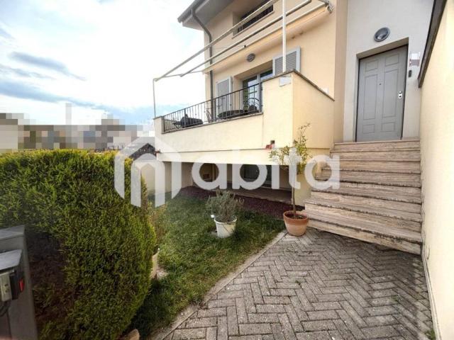 Villetta a schiera in vendita a Montevarchi AR