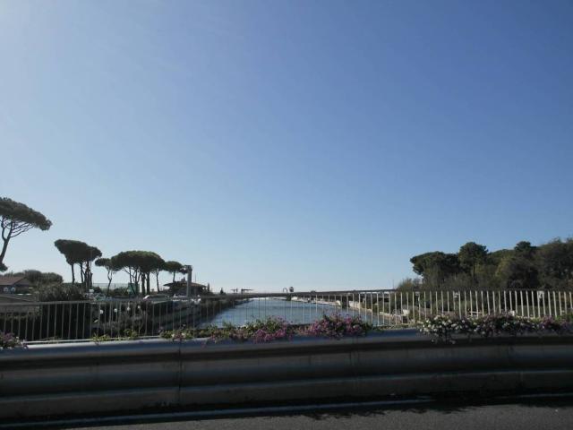 Villetta a schiera in vendita a Montignoso MS