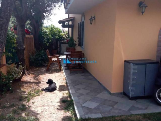 Villetta a schiera in vendita a Montignoso MS