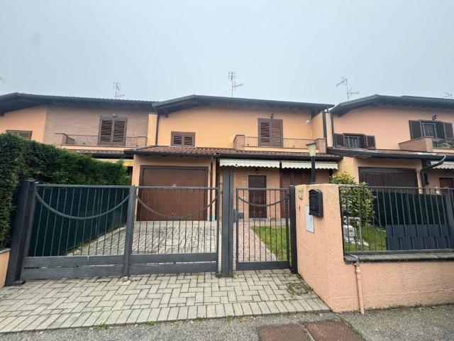Villetta a schiera in vendita a Motta Visconti MI