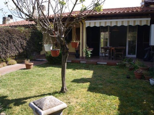Villetta a schiera in vendita a Nepi VT