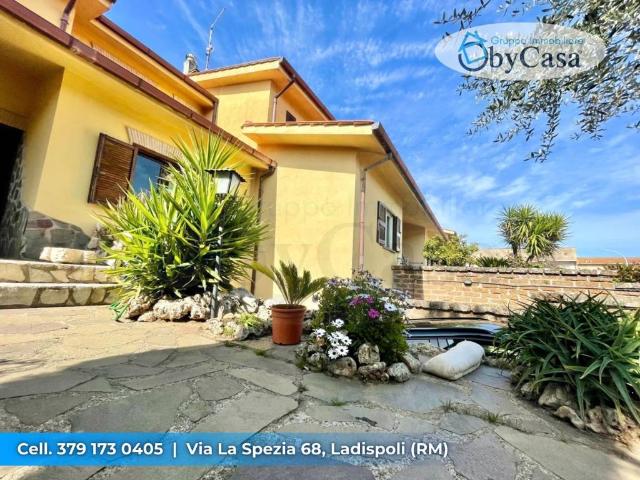 Villetta a schiera in vendita a Nepi VT