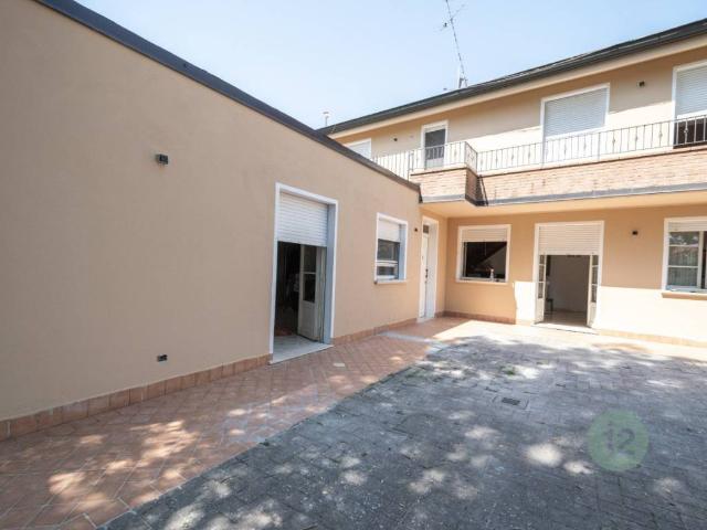 Villetta a schiera in vendita a Novi di Modena MO