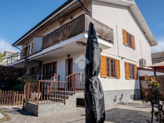 Villetta a schiera in vendita a Noviglio MI