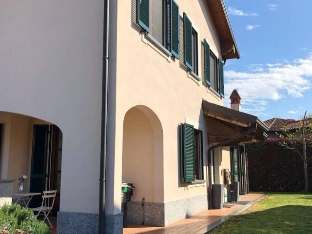 Villetta a schiera in vendita a Noviglio MI