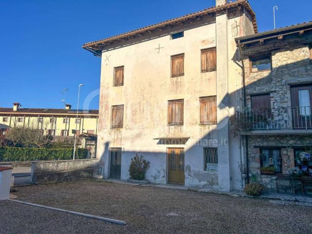 Villetta a schiera in vendita a Attimis UD