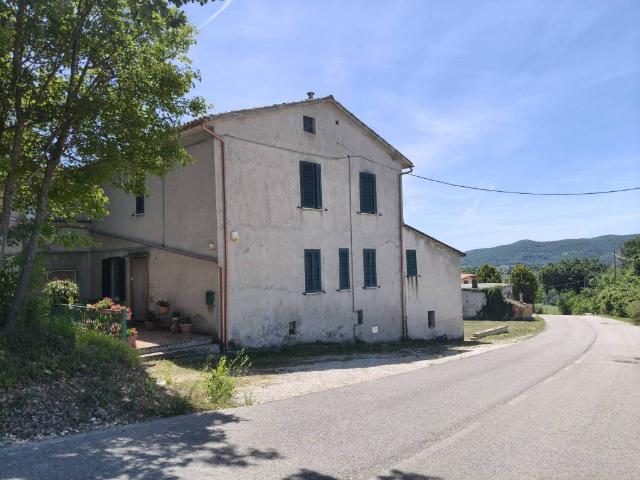 Villetta a schiera in vendita a Avigliano Umbro TR