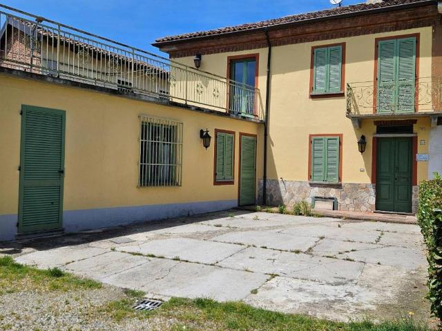 Villetta a schiera in vendita a Azzano d'Asti AT