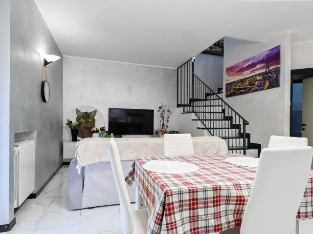 Villetta a schiera in vendita a Azzano San Paolo BG