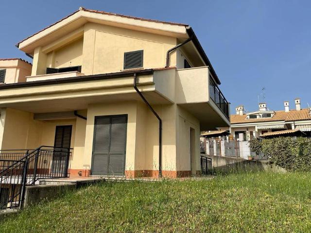 Villetta a schiera in vendita a Albano Laziale RM